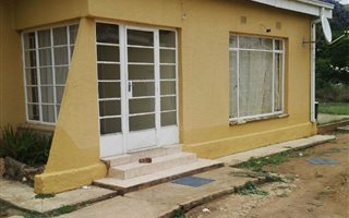 4 Bedroom House in Swartruggens