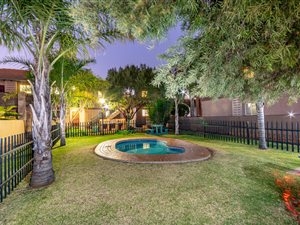2 Bed Apartment in Brentwood Park
