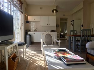 1 Bed Garden Cottage in Parktown