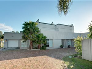 5 Bed House in D Urbanvale