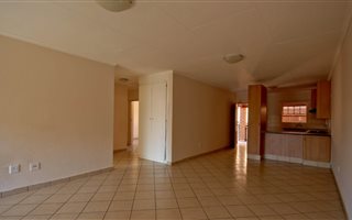 3 Bedroom Apartment in Silver Lakes