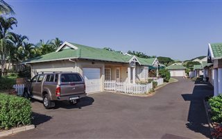 2 Bedroom Simplex in Somerset Park