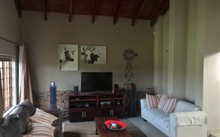 5 Bedroom House in Raslouw AH