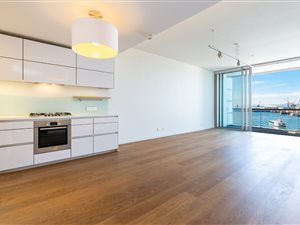 1 Bed Apartment in Waterfront