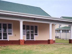 3 Bedroom House in Mt Edgecombe
