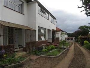 2 Bed Apartment in Scottburgh Central