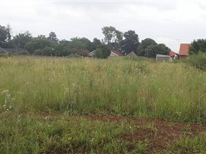 1020 m² Land available in Kookrus