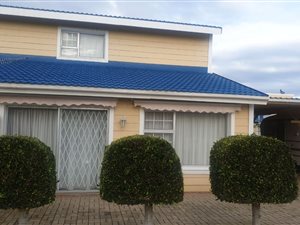 2 Bed Townhouse in Hartenbos