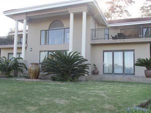 4 Bed House in Eastford Country Estate