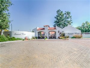 3 Bed Townhouse in Vaal Marina