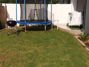 3 Bed Apartment in Modderfontein