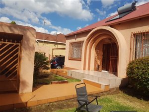 3 Bed House in Kenilworth
