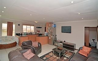 3 Bedroom Townhouse in New Redruth