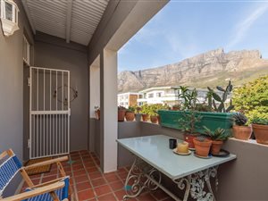 4 Bed House in Gardens