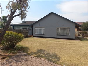 3 Bed House in Arcon Park