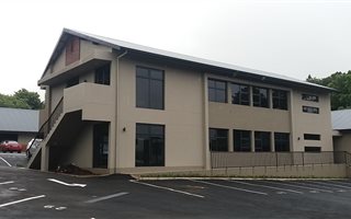 210 m² Commercial space in Kloof
