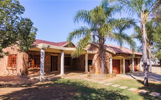 4 Bedroom House in The Reeds