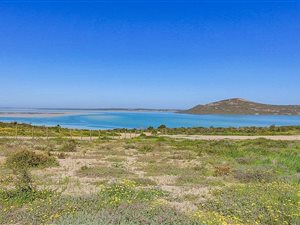 916 m² Land available in Myburgh Park