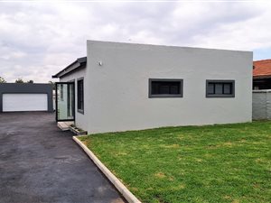 3 Bed House in Jan Niemand Park