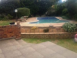 4 Bed House in Meredale