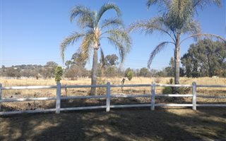 1 ha Land available in Beaulieu