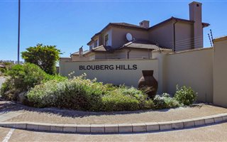 5 Bedroom House in Big Bay