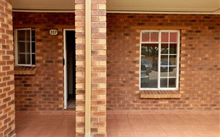 2 Bedroom Apartment in Comet