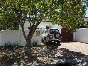 2 Bed Townhouse in Stellenbosch Central