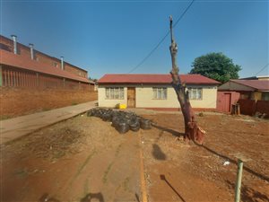 3 Bed House in Laudium