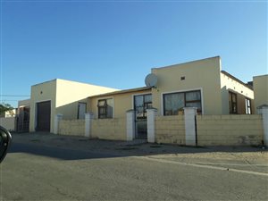 4 Bedroom House in Kwazakhele