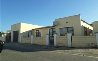 4 Bedroom House in Motherwell