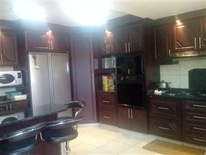 3 Bed Duplex in Northcroft