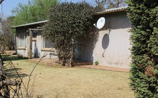 2 ha Farm in Bapsfontein