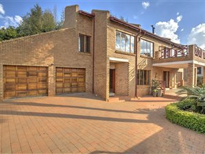 4 Bed House in Centurion Golf Estate