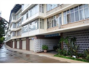 2 Bed Apartment in Queenswood