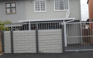 3 Bedroom Duplex in Newlands East