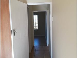 3 Bed Townhouse in Castleview