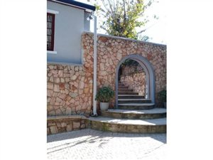1 Bed Garden Cottage in Parkview