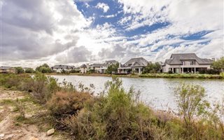 571 m² Land available in Pearl Valley