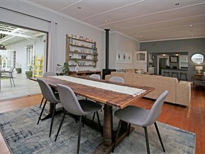 3 Bed House in Greenside