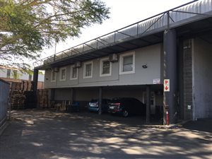 1300 m² Commercial space in Red Hill
