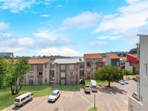 1 Bed Apartment in Houghton Estate