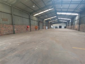 1290 m² Industrial space in Denver