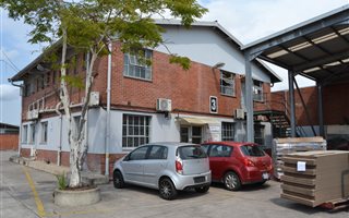 2638 m² Industrial space in New Germany