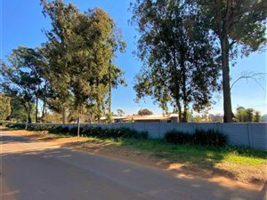 2.7 ha Farm in Benoni AH