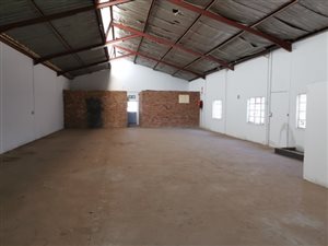 300 m² Industrial space in Rustenburg Central