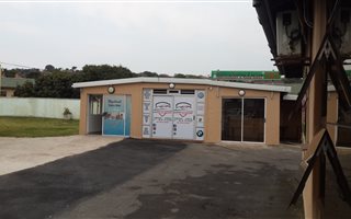 50 m² Commercial space in Bluff
