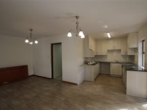 1 Bedroom Flat in Dowerglen