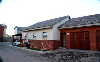 2 Bedroom Townhouse in Meyersdal Nature Estate