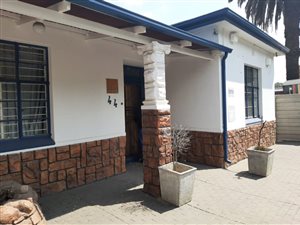 650 m² Commercial space in Alberton